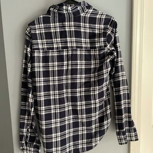 HOLLISTER plaid button up
